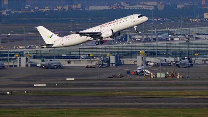 Çin, C919’u ilk ses uçuşunu tamamladı