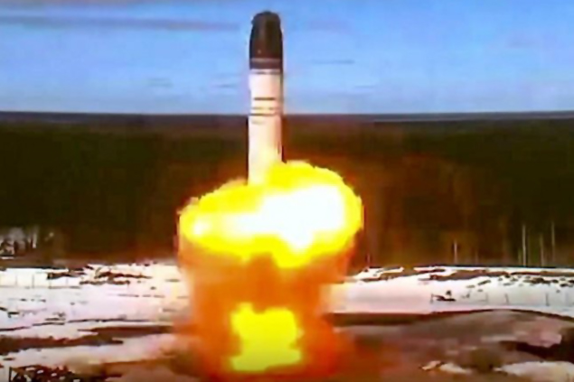 Rusya, Kaliningrad’da simülasyonlu nükleer füze tatbikatı yaptı