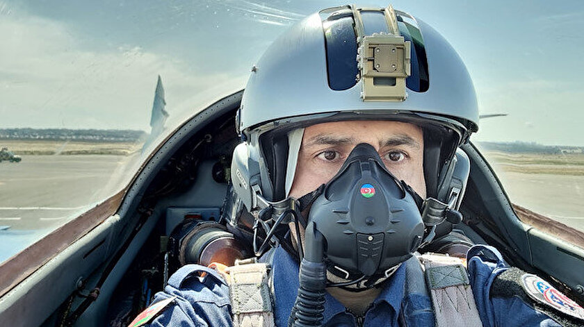 Selçuk Bayraktar, Azerbaycan’da Mig-29 ile uçtu
