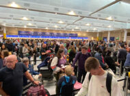 Gatwick Havalimanı’nda kaos hala sürüyor