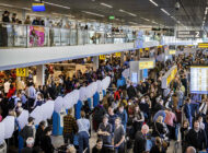 Schiphol Havalimanı’nda yolcu tazminatları ertelendi