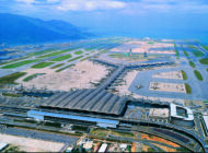 Hong Kong Havalimanı üçüncü pisti hizmete girdi