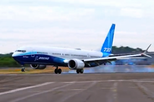 B737 MAX 10,İzlanda’ya ilk inişini gerçekleştirdi