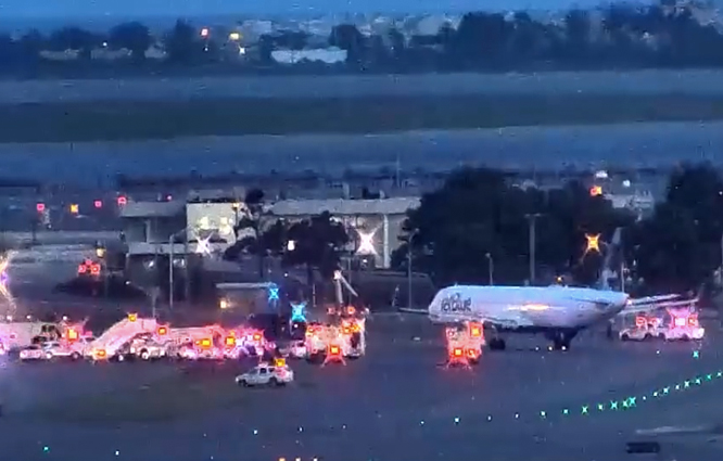 Jetblue’nun A320’si JFK’de pistte kaldı