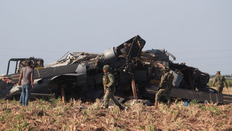Meksikada Black Hawk düştü; 14 kişi hayatını kaybetti