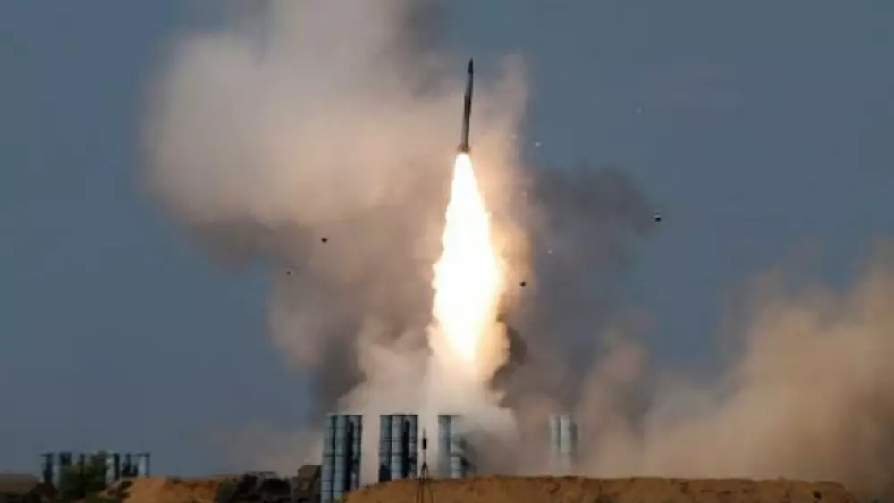 İngiltere, “Rusya’nın kara saldırılarında S300 ve S400 kullanıyor”