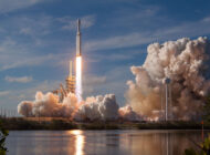 SpaceX, uzaydan internet projesinde gaz kesmiyor