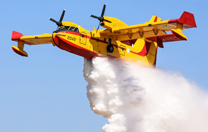 Yunanistan, Arnavutluk ve Fransa yangın uçağı gönderdi