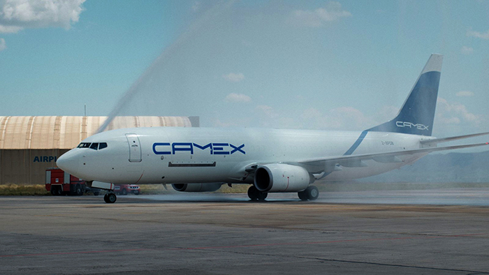 Camex Airlines, ilk uçağı B737-800BCF’yi teslim aldı