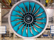 Rolls-Royce, en büyük uçak motorunu bitirmek üzere