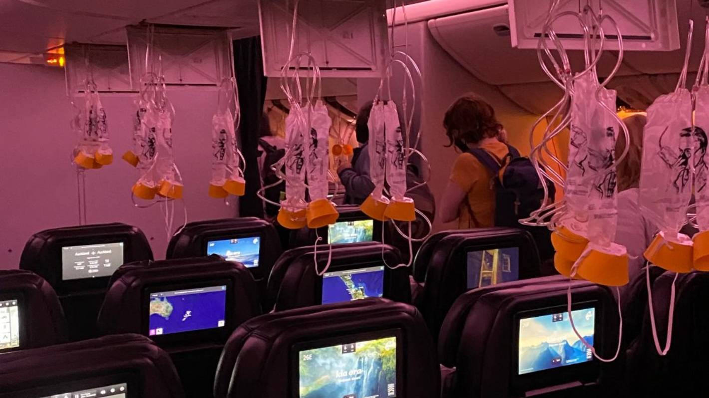 Air New Zealand uçağında panik yaşandı