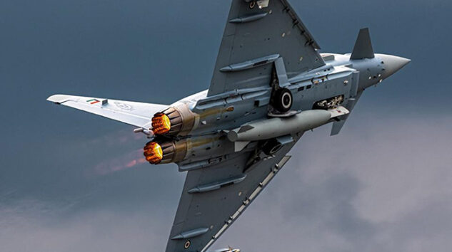 Türk pilotlar Eurofighter eğitimlerine başlıyor