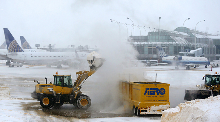 O’Hare Havalimanı’nda 400 uçuş iptal edildi