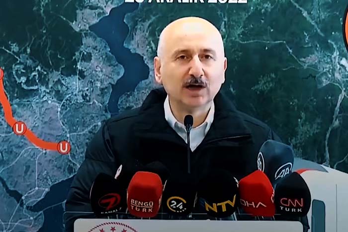Bakan Karaismailoğlu’ndan metro açıklaması
