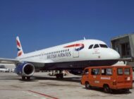 BA uçağında kadın yolcu hayatını kaybetti