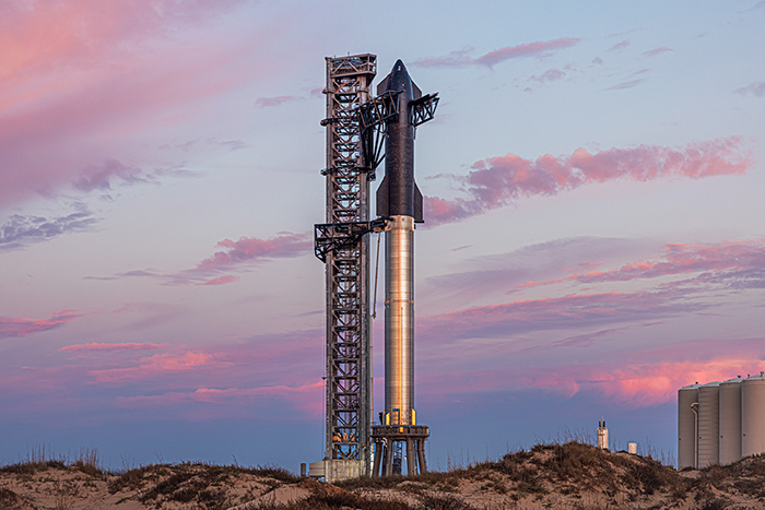 SpaceX Mars için en büyük fırlatma sistemini hazırlıyor