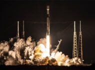 Spacex, 56 uyduyu daha uzaya gönderdi