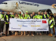 Lufthansa Cargo’nun insani yardım uçağı Antalya Havalimanı’na indi
