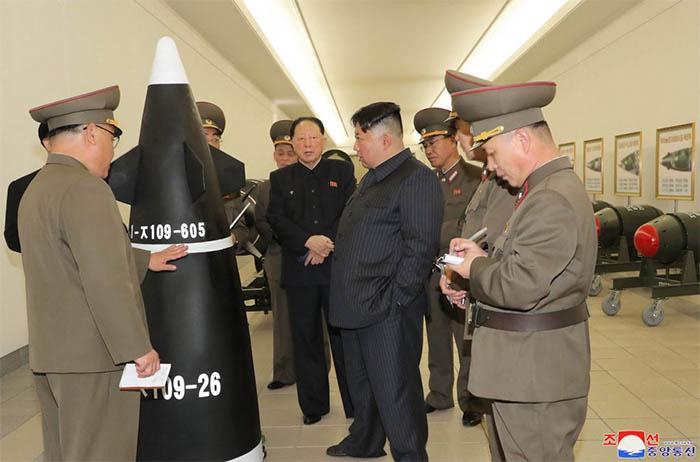 Kuzey Kore, yeni nükleer başlıkların görüntülerini paylaştı