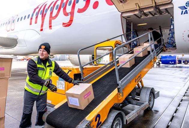 Pegasus Havayolları’nın yeni uçağı A321neo yardımlarla geldi