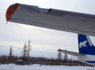 Rus Polar Havayolu’nun An-24’ü elektrik direğine çarptı