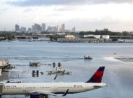 Fort Lauderdale Havalimanı’nı sel bastı uçuşlar durdu