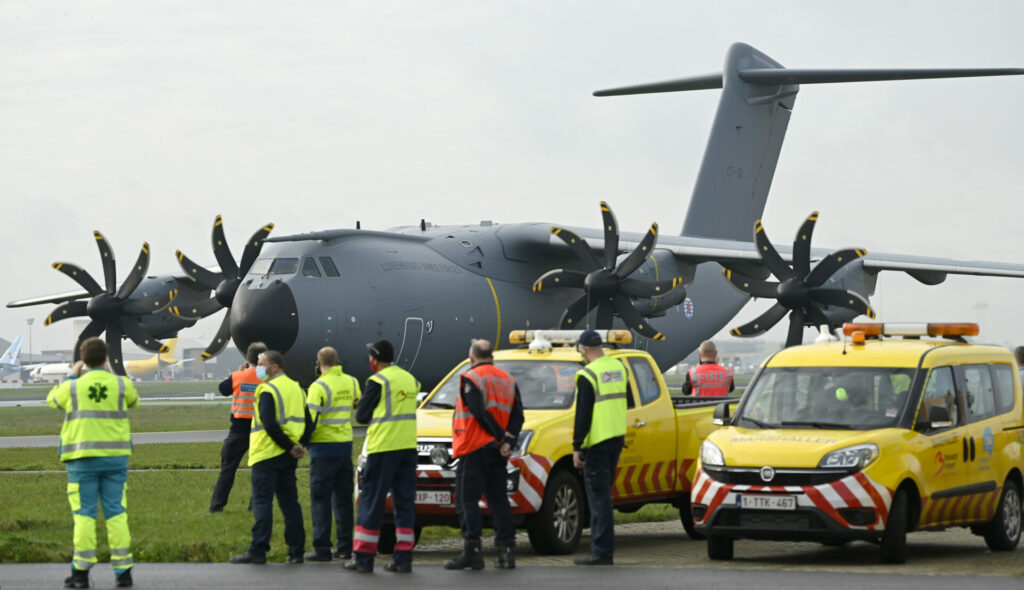 Belçika’da A400M’e hizmet aracı çarptı