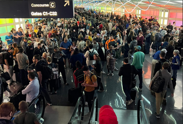 Fırtına Chicago O’Hare Havalimanı’nda uçuşlarını durdurdu