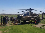 İsrail Hava Kuvvetleri’nin AH-64’ü acil indi