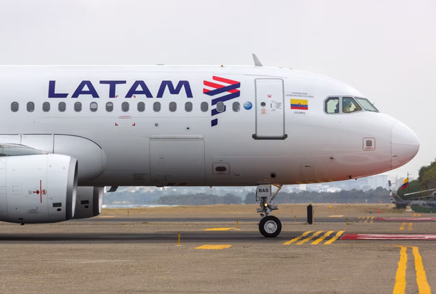 LATAM uçağının kaptan pilotu uçuşta hayatını kaybetti