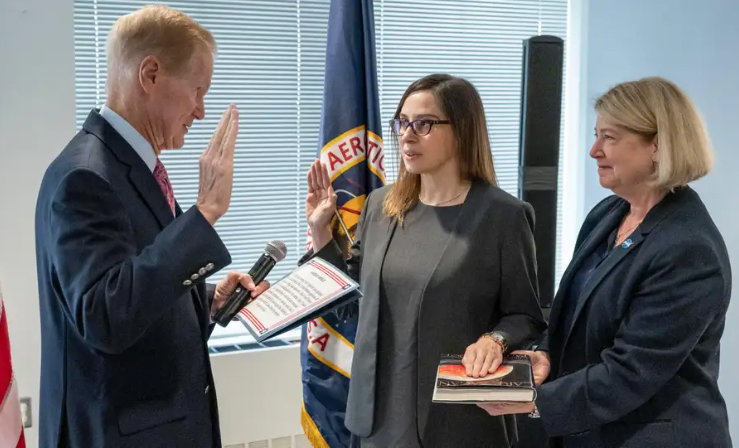 NASA’da yeni direktör Makenzie Lystrup görevine başladı