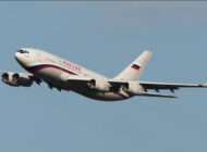 Rus IL-96 tipi uçağı Fligh Radar’da 2bin 500 kişi takip etti