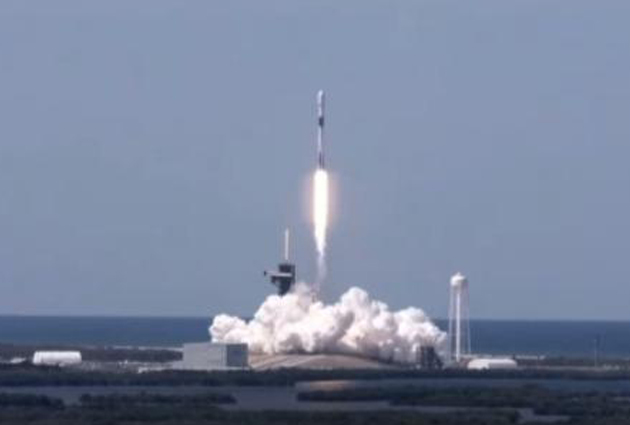 SpaceX, 21 adet yeni Starlink uydusu fırlattı