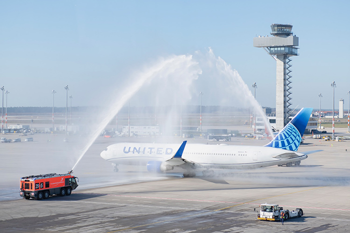 United Airlines’da Berlin uçuşlarına başladı