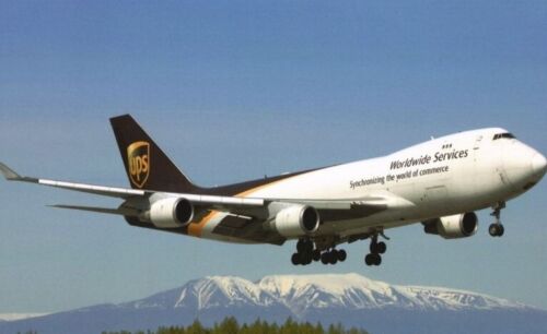 UPS’in B747-400’ü motor arızası nedeniyle geri döndü