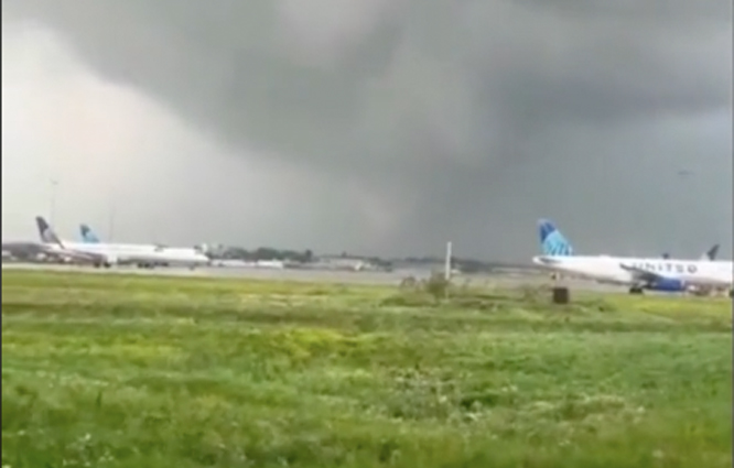 Chicago O’Hare Havalimanı’nda uçuşlara fırtına engeli