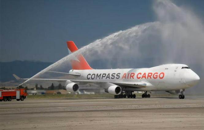 Compass Air Cargo ilk B747-400F uçağını aldı