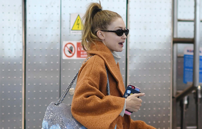 Gigi Hadid havalimanında uyuşturucu ile yakalandı