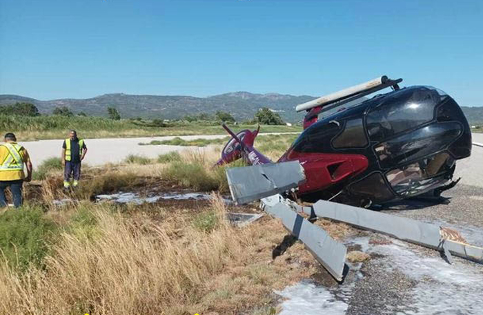 Mavi Air helikopteri Sisam adasında kırıma uğradı