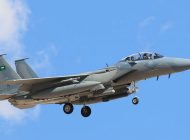 Suudi Arabistan’da F-15 düştü, iki pilot hayatını kaybetti