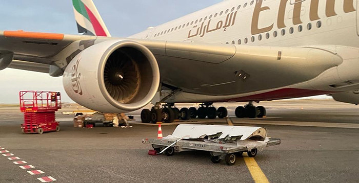 Emirates Havayolları’nın uçağı inişte drone ile çarpıştı