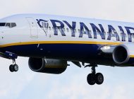Ryanair uçağında yolcu hayatını kaybetti