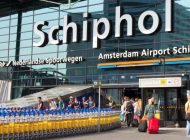 Schiphol Havalimanı geçen yaz sezonundaki kaosu yaşamadı