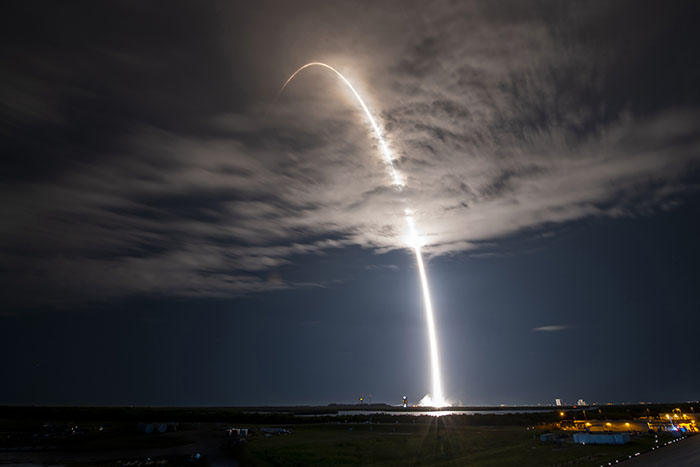 Falcon 9 yeni görevini de başarıyla tamamladı