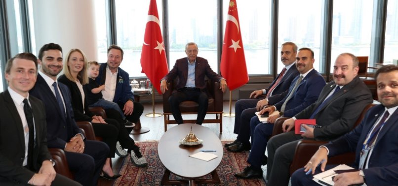 Başkan Erdoğan, Elon Musk’ı TEKNOFEST’e davet etti