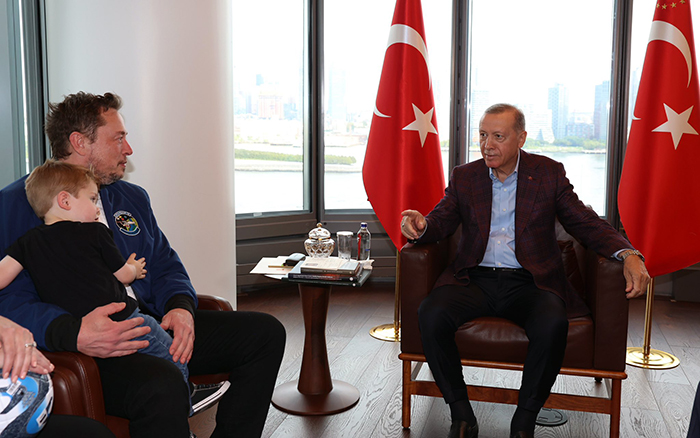 Başkan Erdoğan, Elon Musk ile görüştü