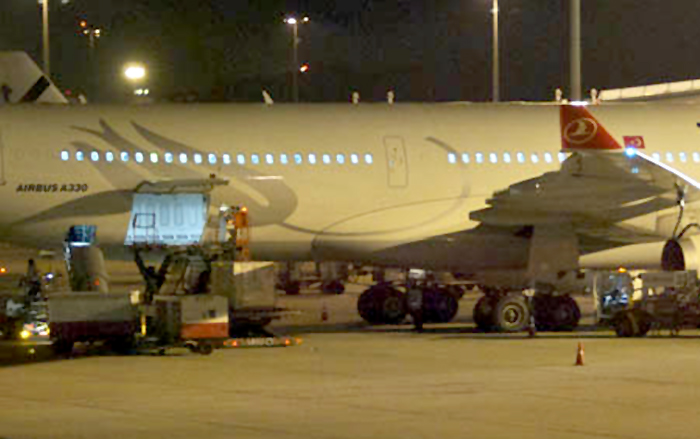THY uçağı A330’un iniş takımlarında ceset bulundu