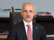 Uraloğlu, “Havayolunda yolcu sayısını 220 milyona çıkaracağız”