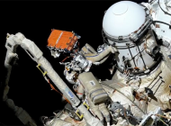 Rus kozmonotlar uzayda 7 saat yürüdü