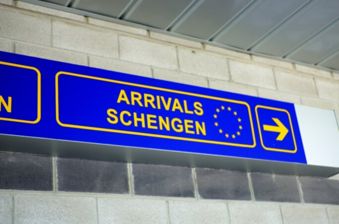 Polonya-Çekya sınırında Schengen kontrolleri tartışma yarattı